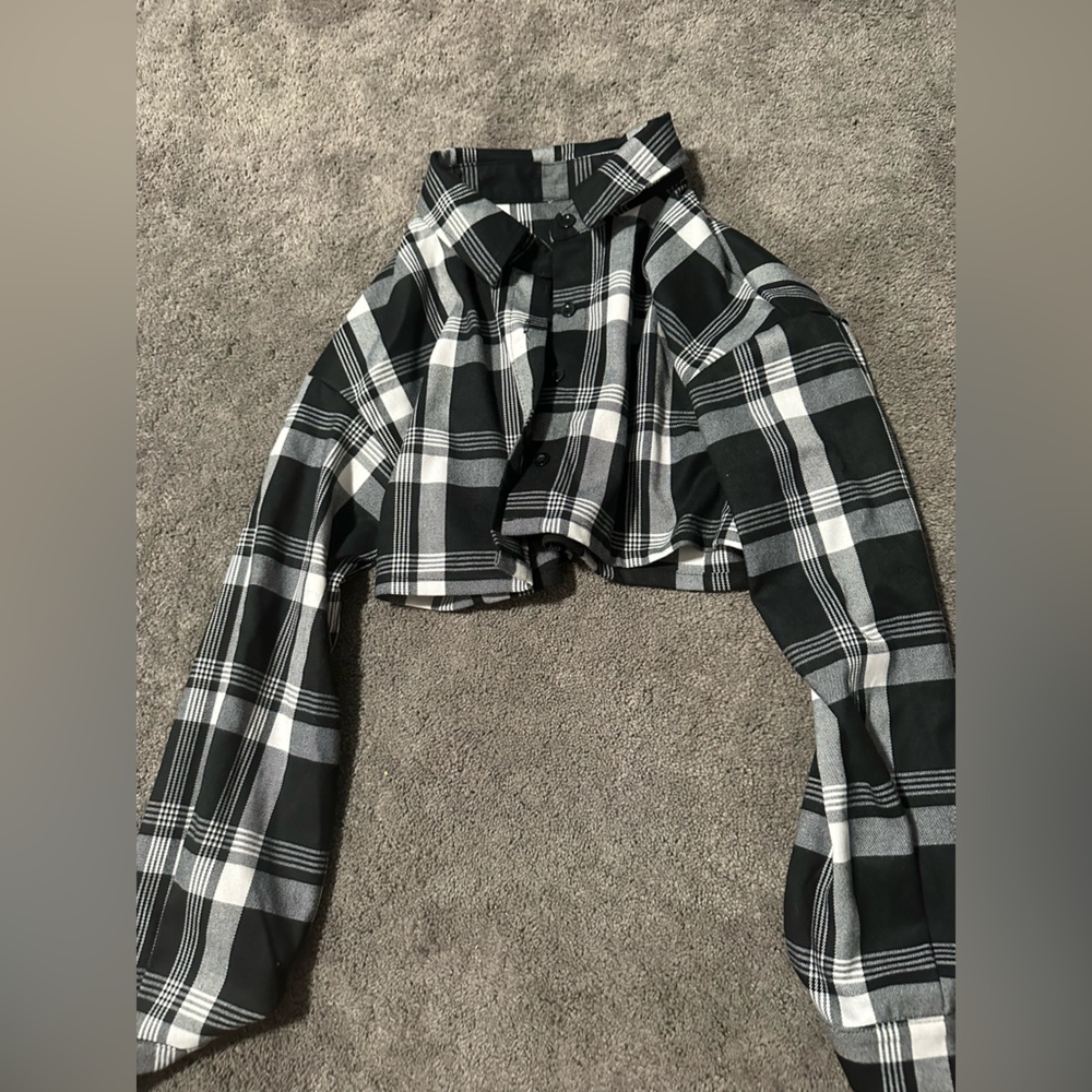 Cropped flannel shirt